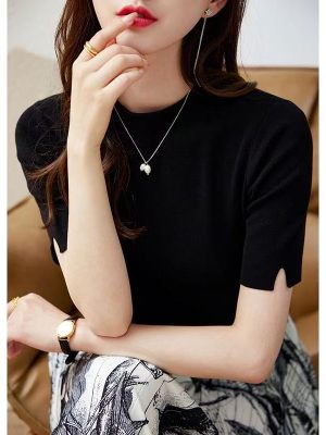 Summer women's knitted vest